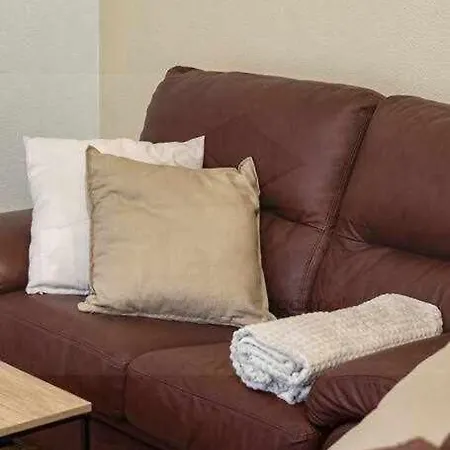 El Llar Del Gueelu * Хіхон