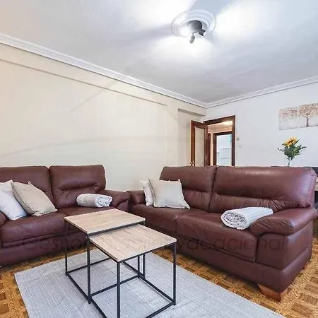 El Llar Del Gueelu Appartement Gijón